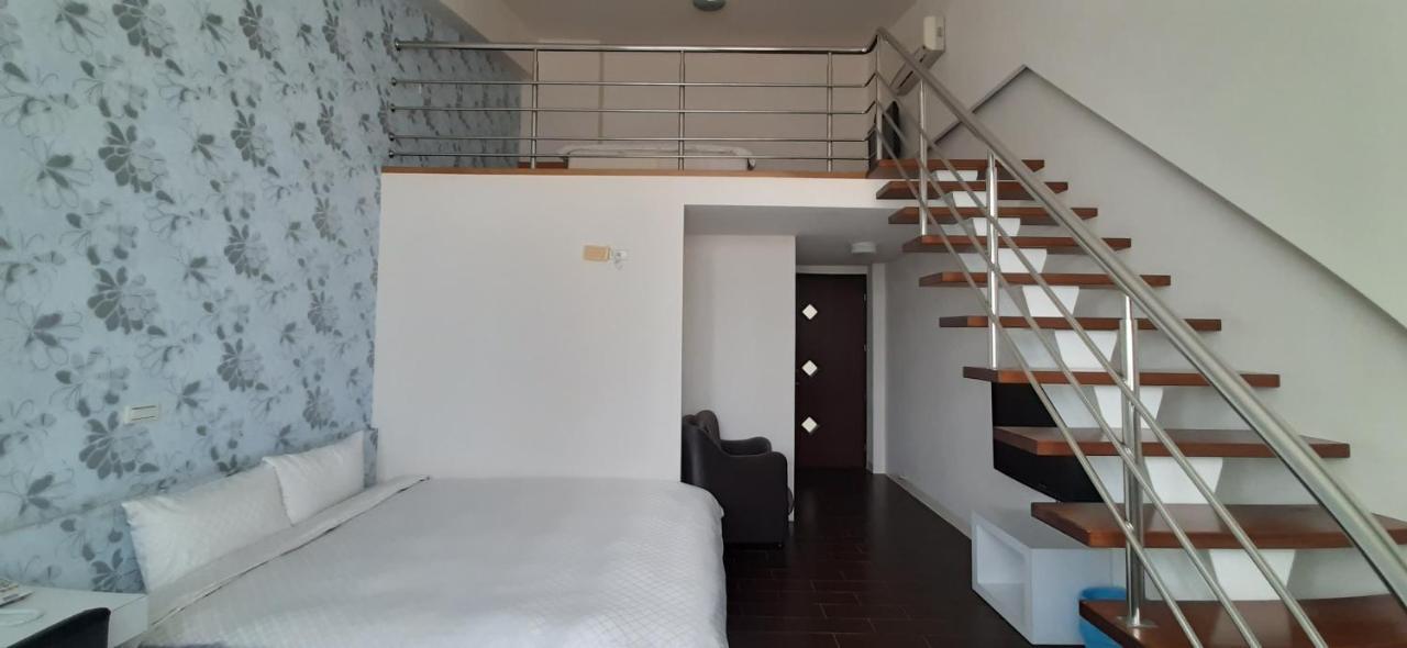 Sky Square Homestay 馬公市 エクステリア 写真