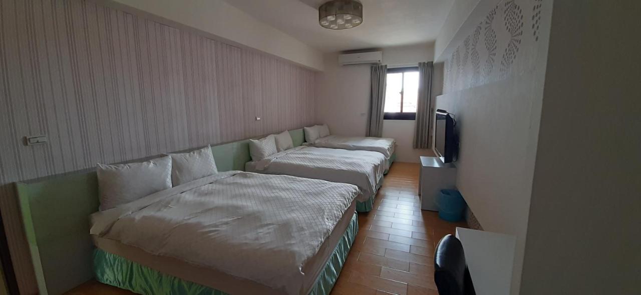 Sky Square Homestay 馬公市 エクステリア 写真