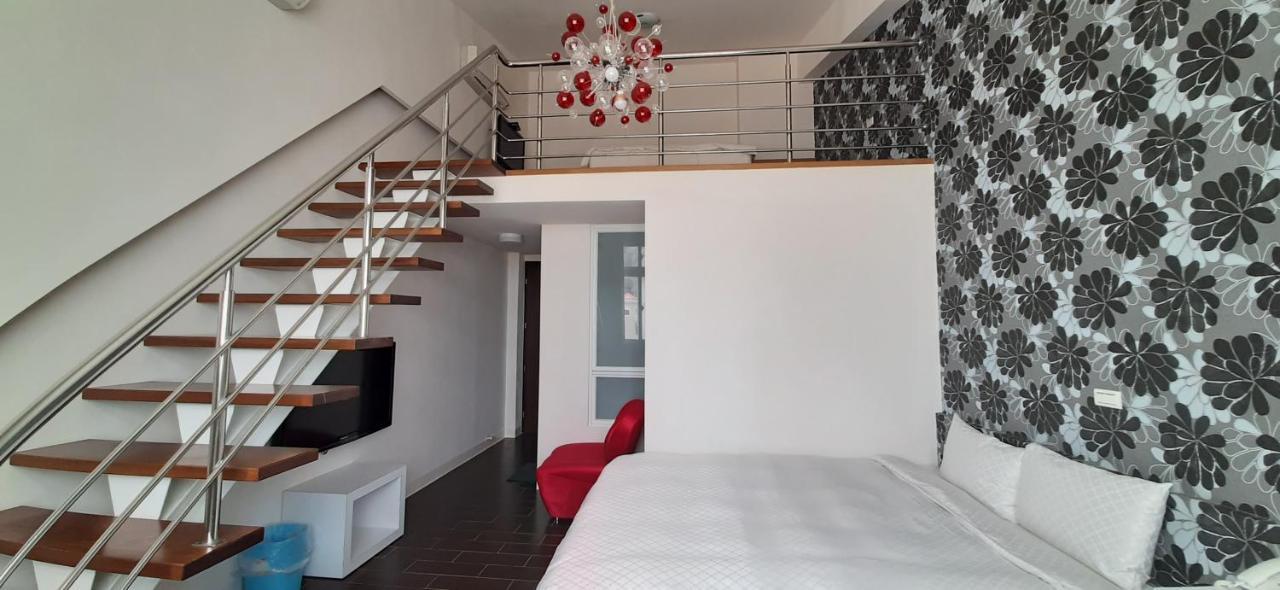 Sky Square Homestay 馬公市 エクステリア 写真