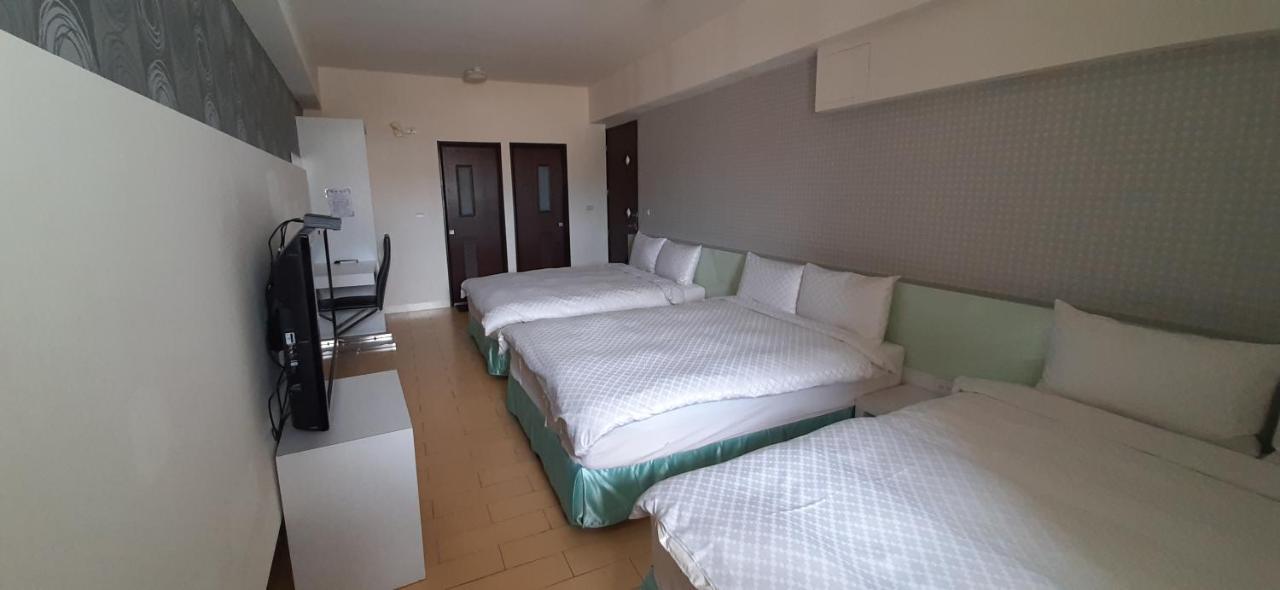 Sky Square Homestay 馬公市 エクステリア 写真