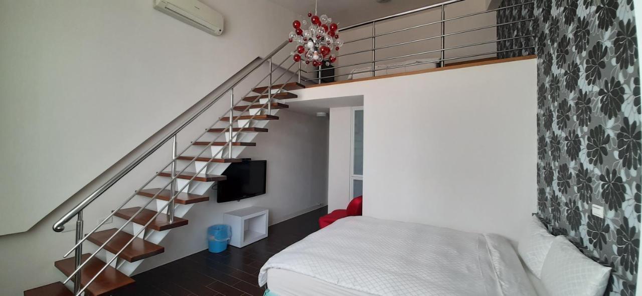 Sky Square Homestay 馬公市 エクステリア 写真