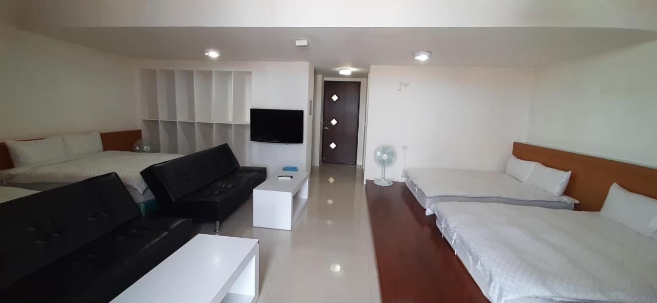 Sky Square Homestay 馬公市 エクステリア 写真