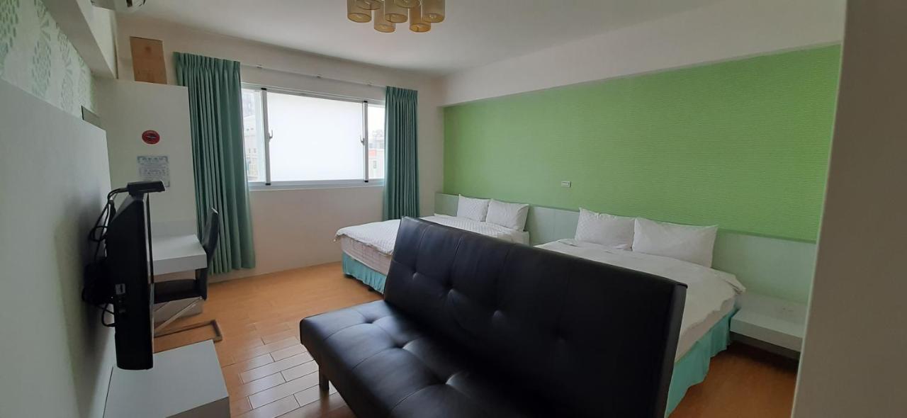 Sky Square Homestay 馬公市 エクステリア 写真