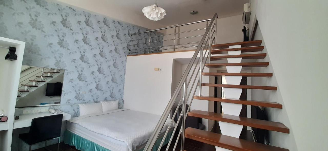 Sky Square Homestay 馬公市 エクステリア 写真