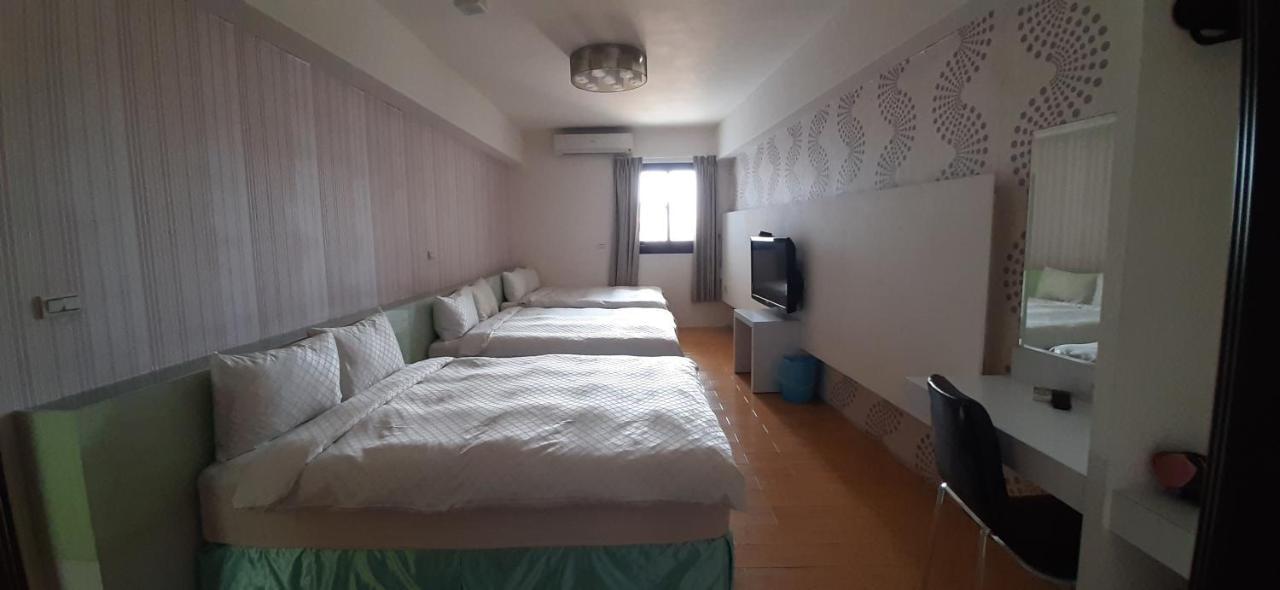 Sky Square Homestay 馬公市 エクステリア 写真