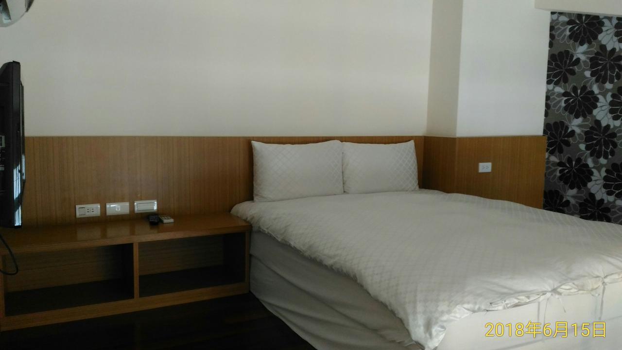 Sky Square Homestay 馬公市 エクステリア 写真