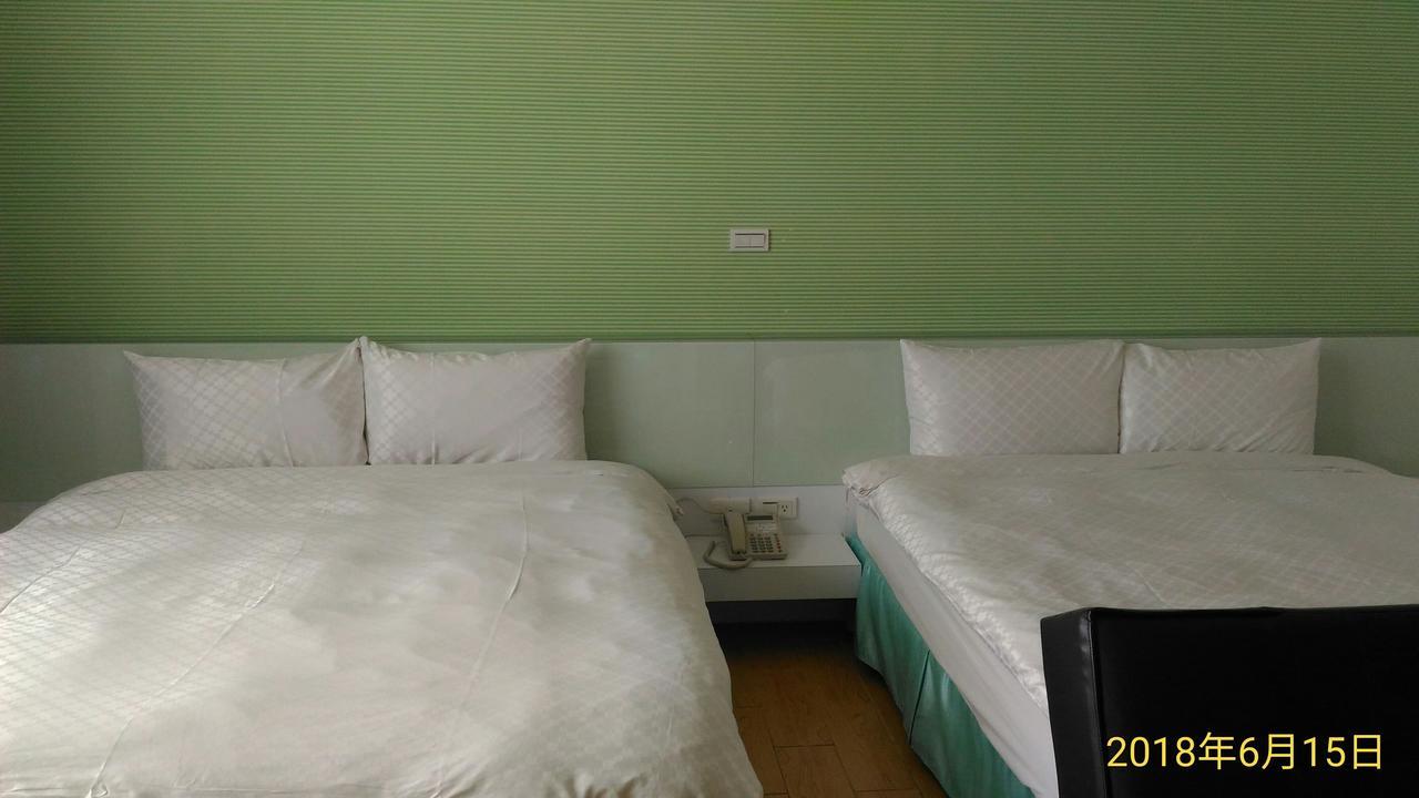 Sky Square Homestay 馬公市 エクステリア 写真