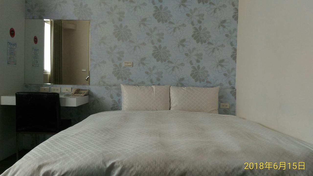Sky Square Homestay 馬公市 エクステリア 写真