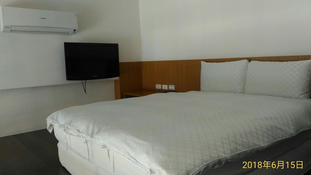 Sky Square Homestay 馬公市 エクステリア 写真