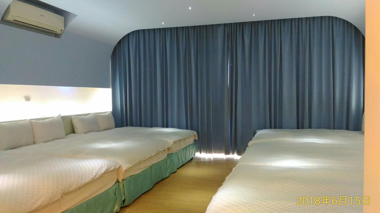 Sky Square Homestay 馬公市 エクステリア 写真
